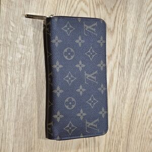 Louis Vuitton Monogram Wallet